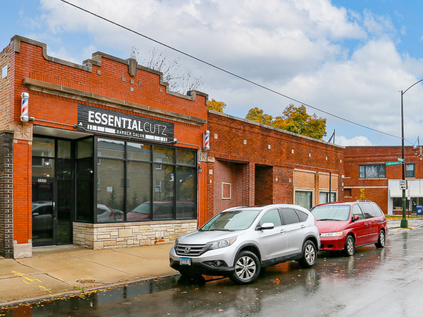 5802 HIGGINS Avenue  Chicago IL 60630