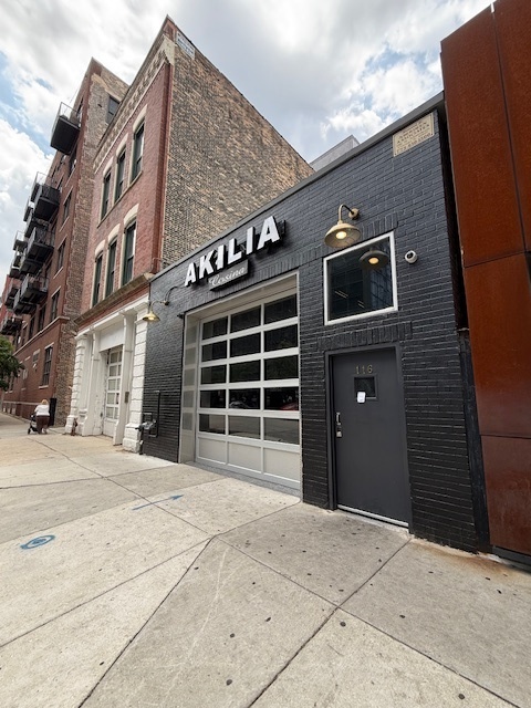 116 Aberdeen Street  Chicago IL 60607