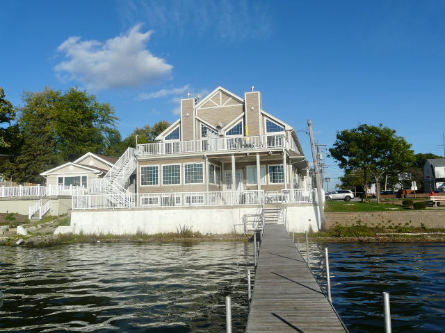 38 Grand Avenue  Fox Lake IL 60020