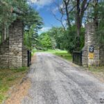 80A Ridgecroft Lane  Barrington Hills IL 60010