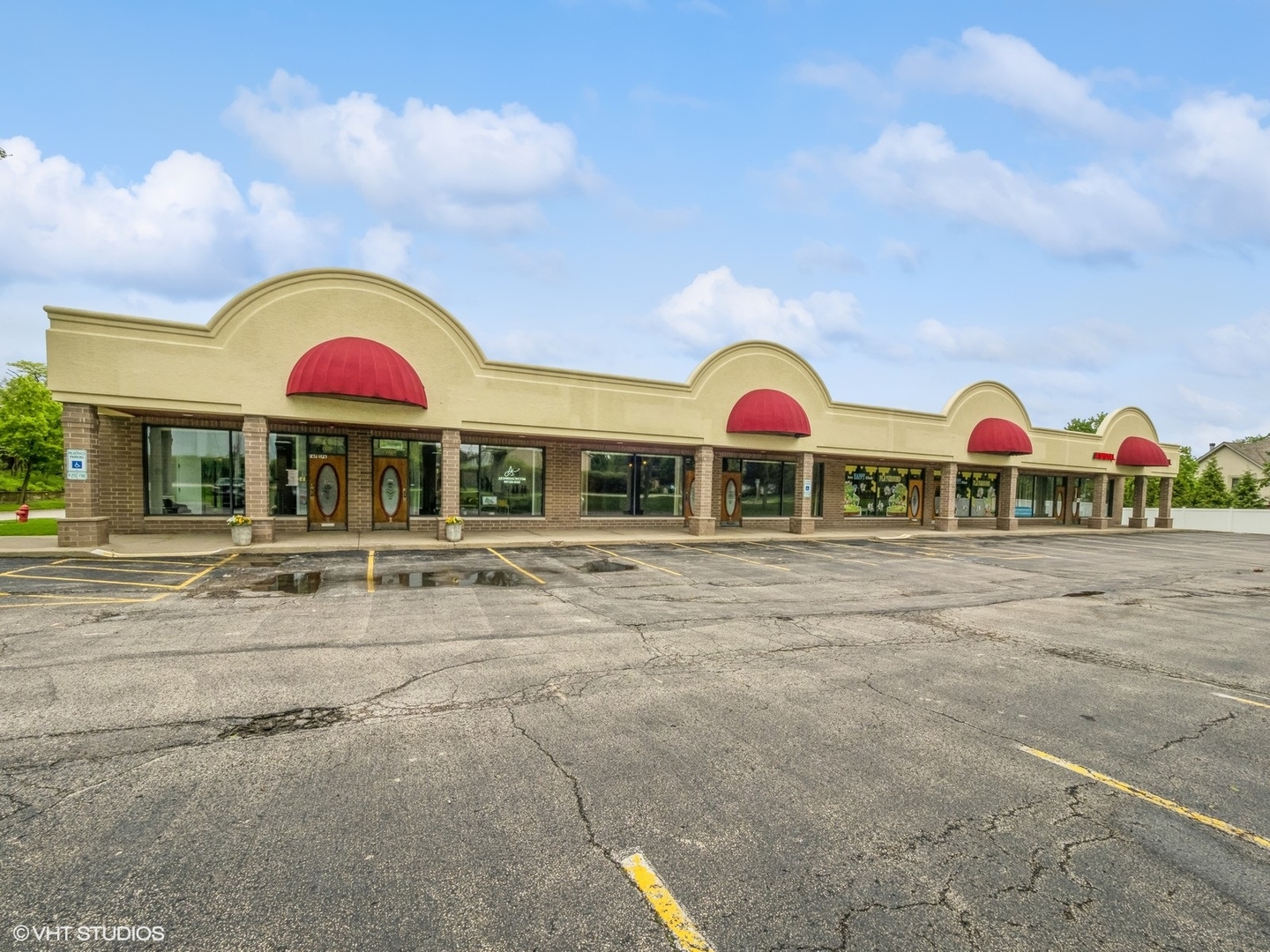 1108 Northwest Highway 1116-1120 Palatine IL 60067