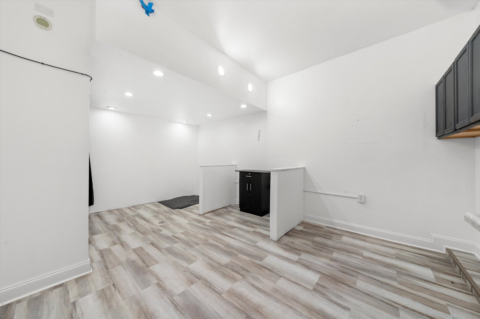 9732 SOUTHWEST Highway  Oak Lawn IL 60453