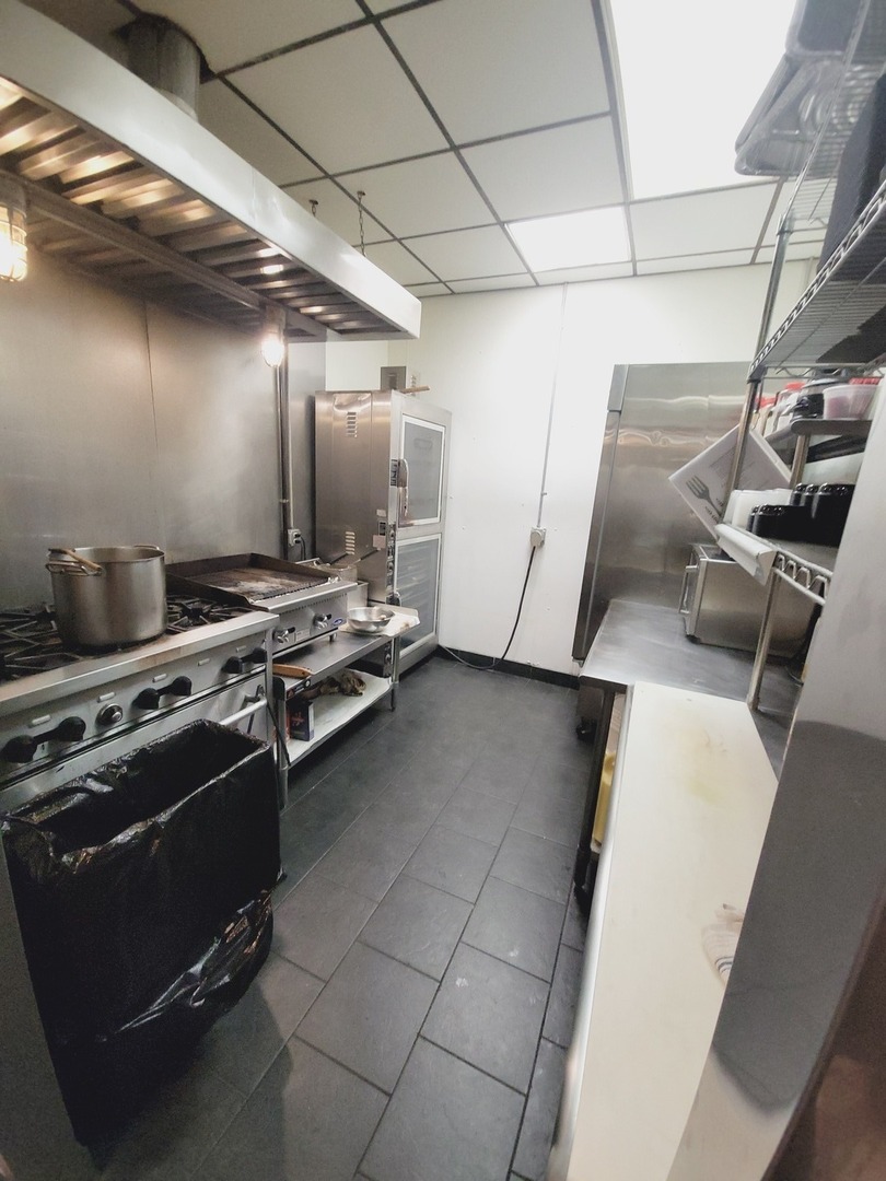 7035-39 Higgins Avenue Chicago IL 60656