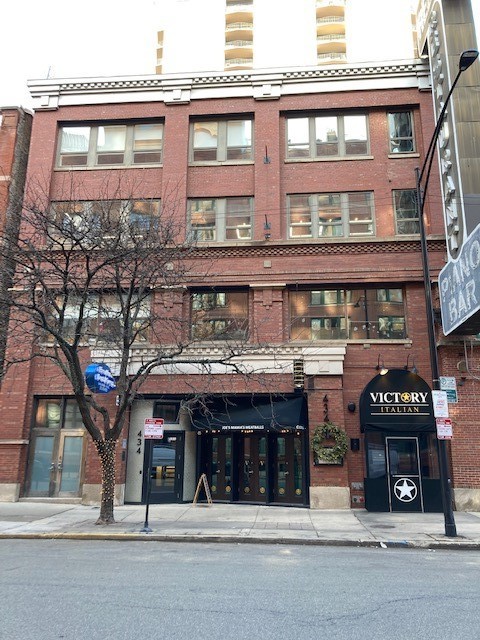434 Ontario Street 2 Chicago IL 60654