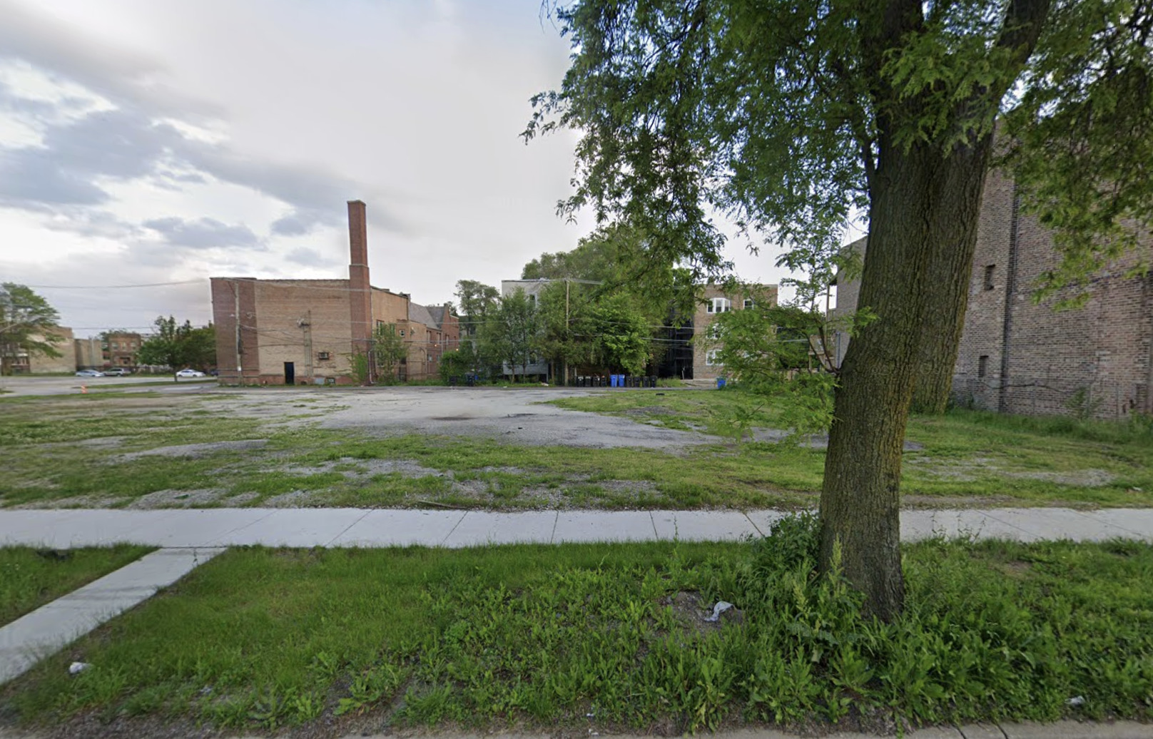 1457 Marquette Road  Chicago IL 60637