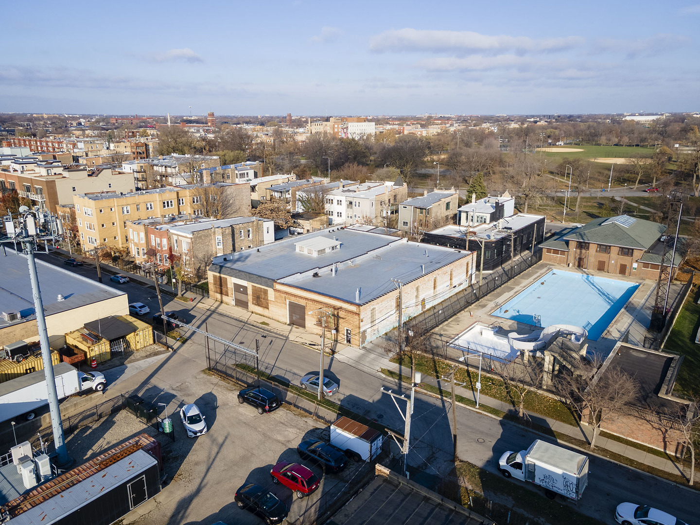 3056 Walton Street  Chicago IL 60622