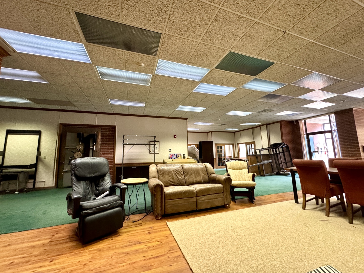 100 Main Street  Tiskilwa IL 61368