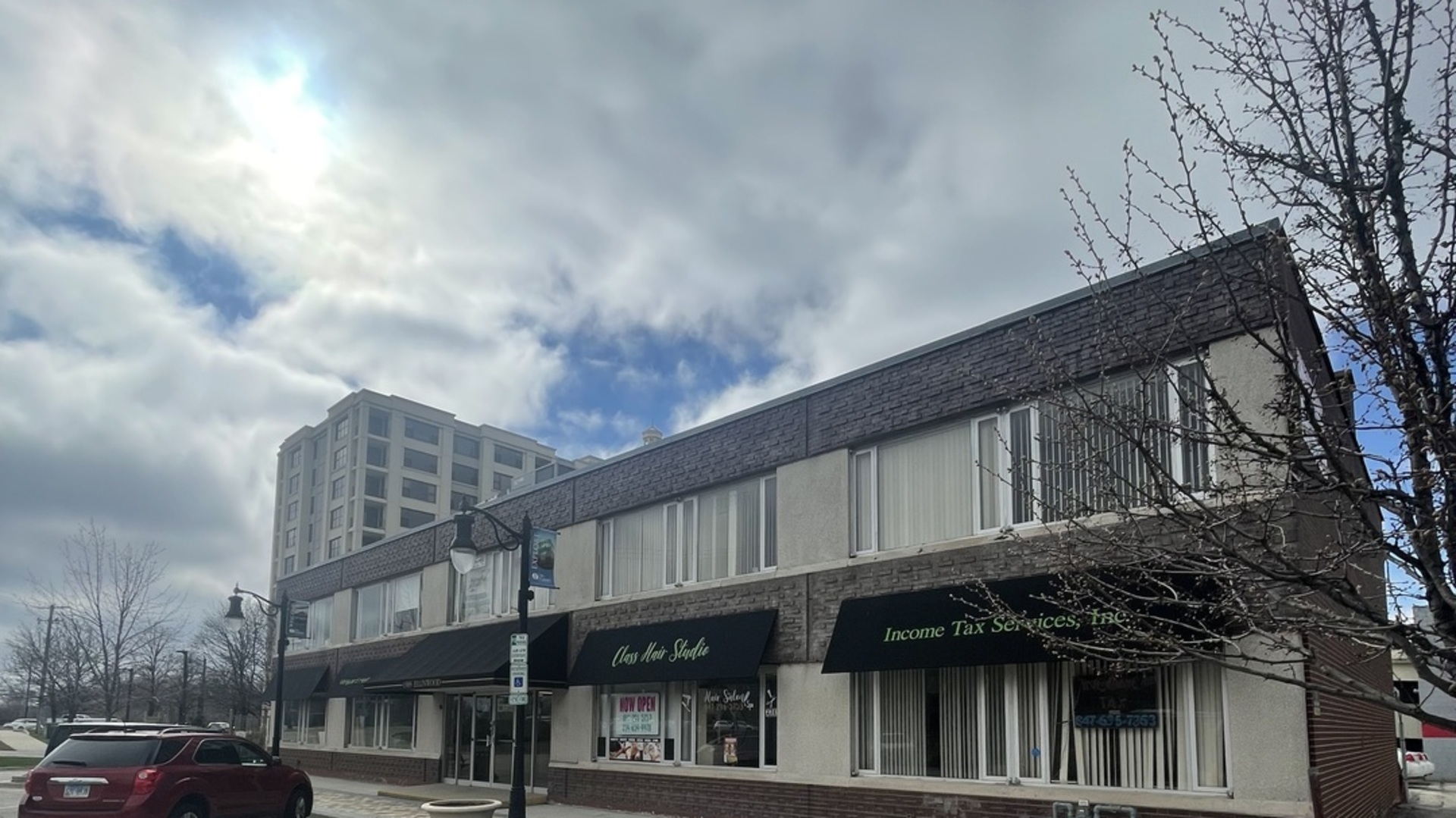 1585 Ellinwood Avenue  Des Plaines IL 60016