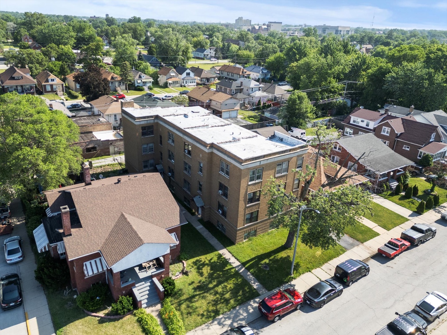 144 157th Street  Calumet City IL 60409