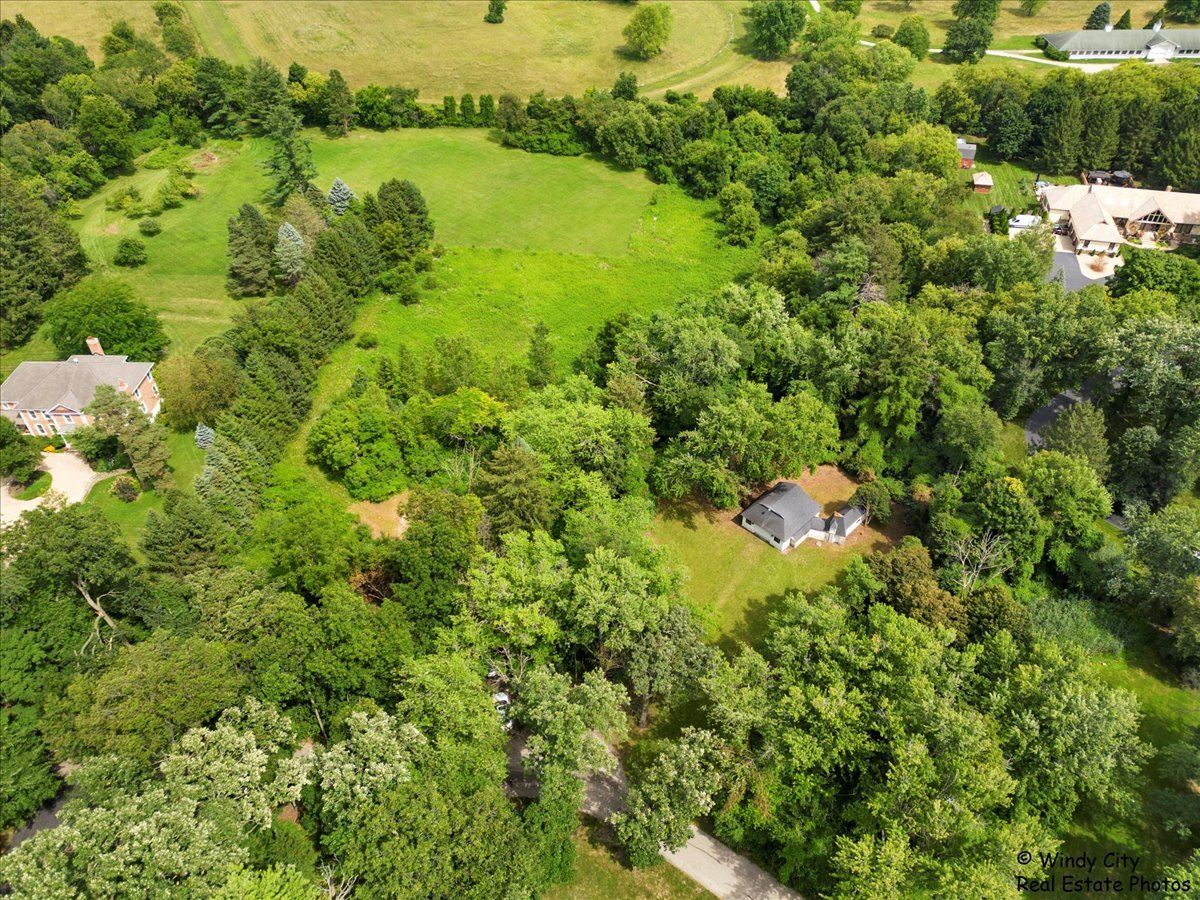 80A Ridgecroft Lane  Barrington Hills IL 60010