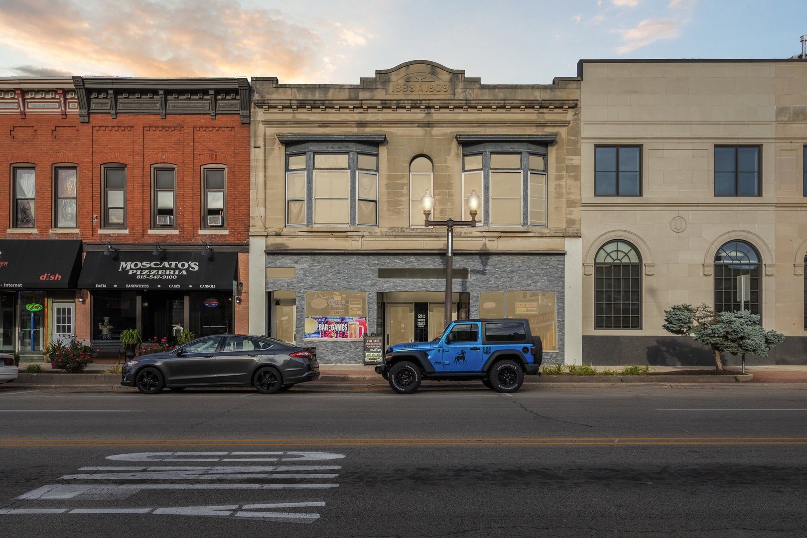 522 State Street  Belvidere IL 61008