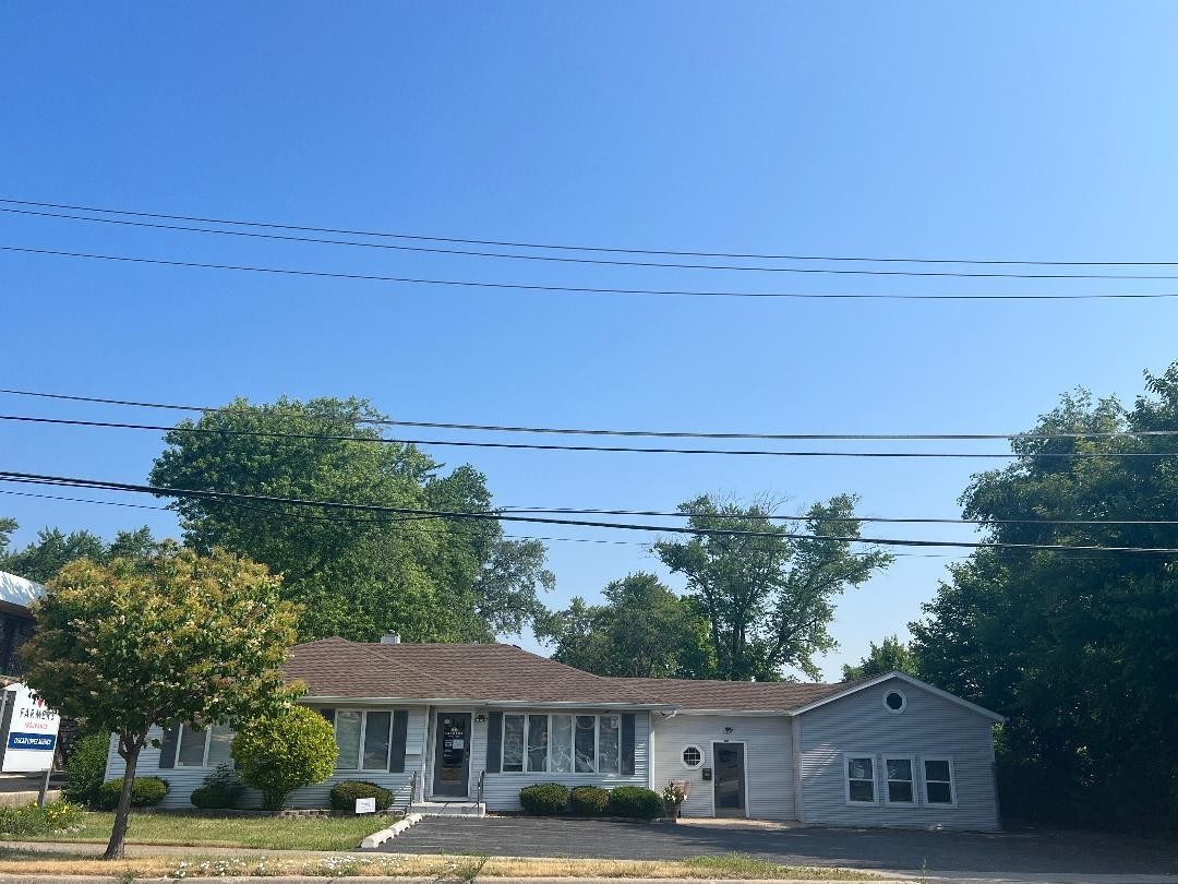 7836 103 Street  Palos Hills IL 60465