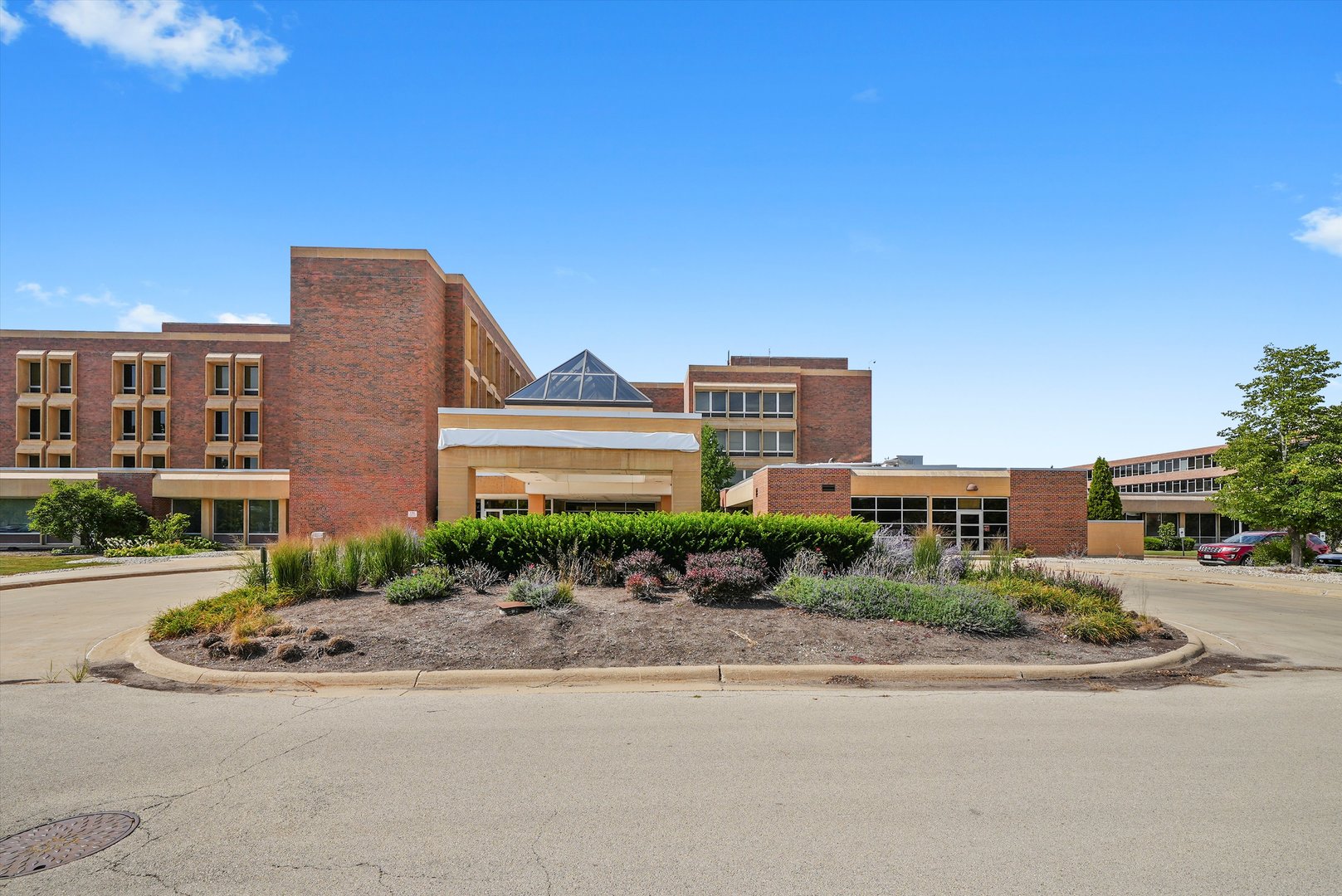 2400 Rockton Avenue  Rockford IL 61103