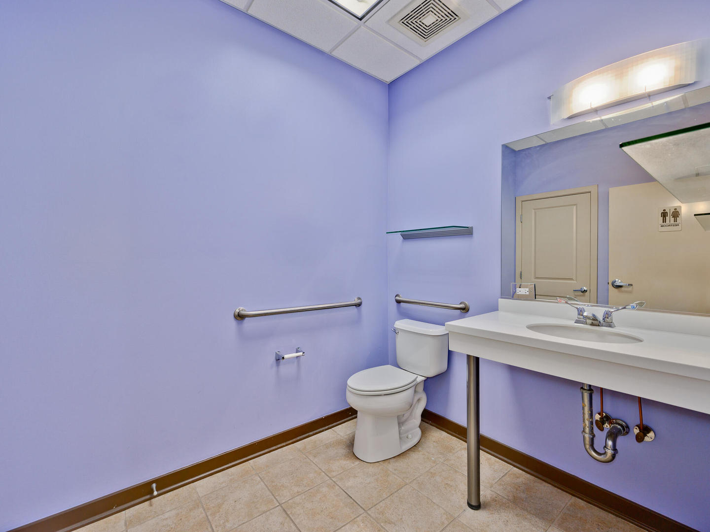 5582 Lincoln Avenue  Chicago IL 60625