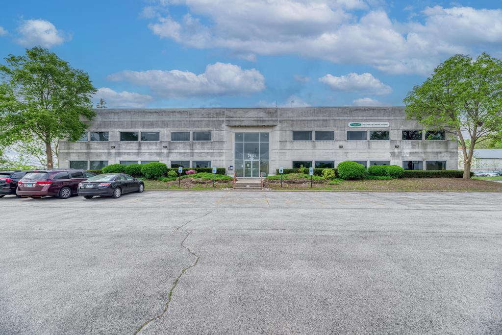 7601 191st Street 2E Tinley Park IL 60487