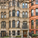 812 Dearborn Street  Chicago IL 60610