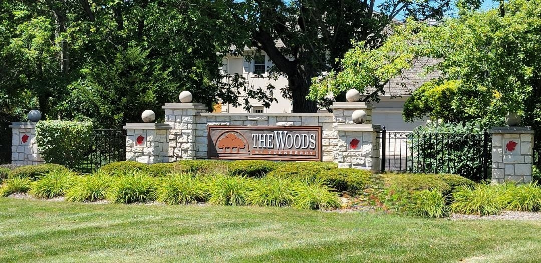 9120 Selkirk Court  Lakewood IL 60014