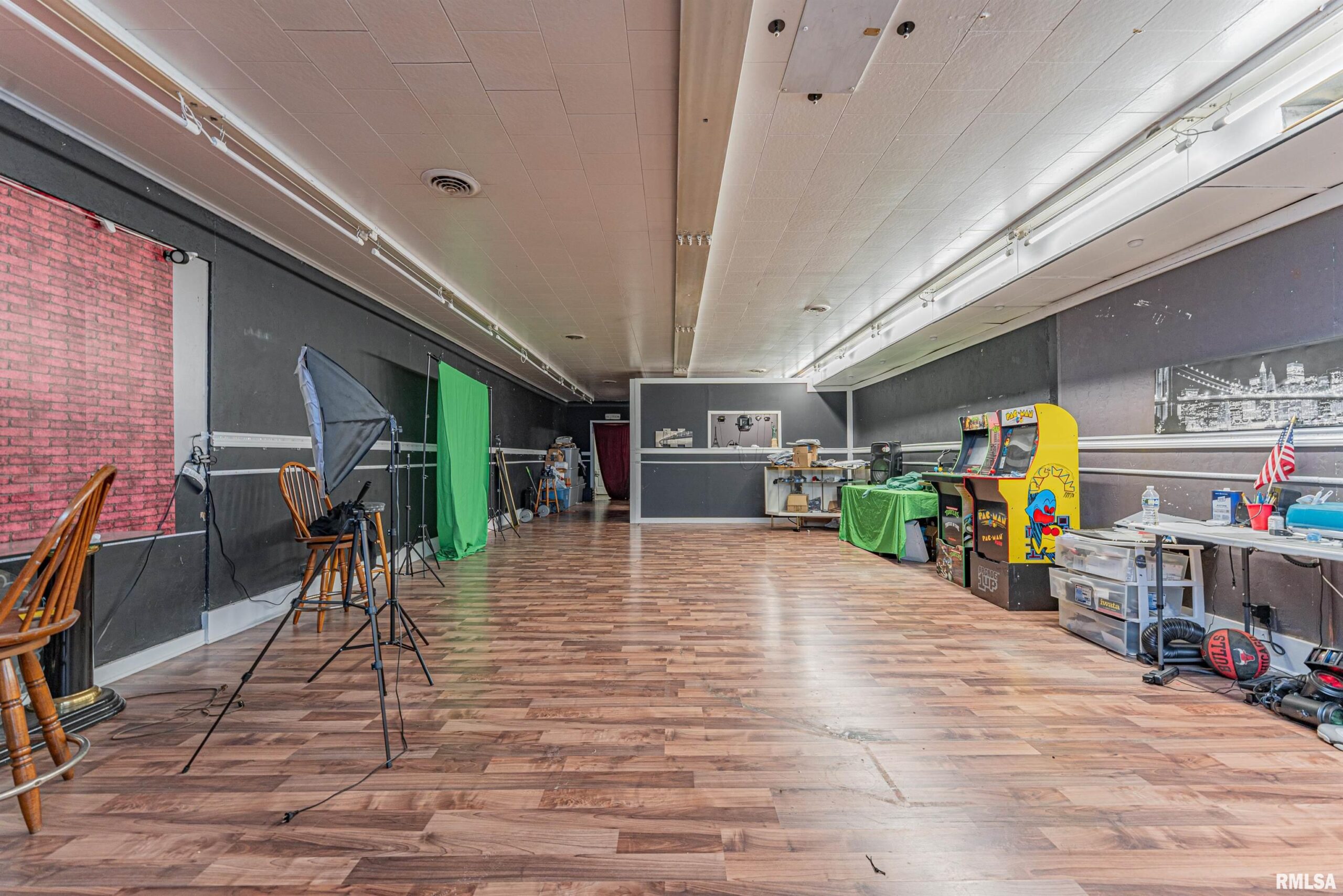 525 WOODLAWN Road Lincoln IL 62656