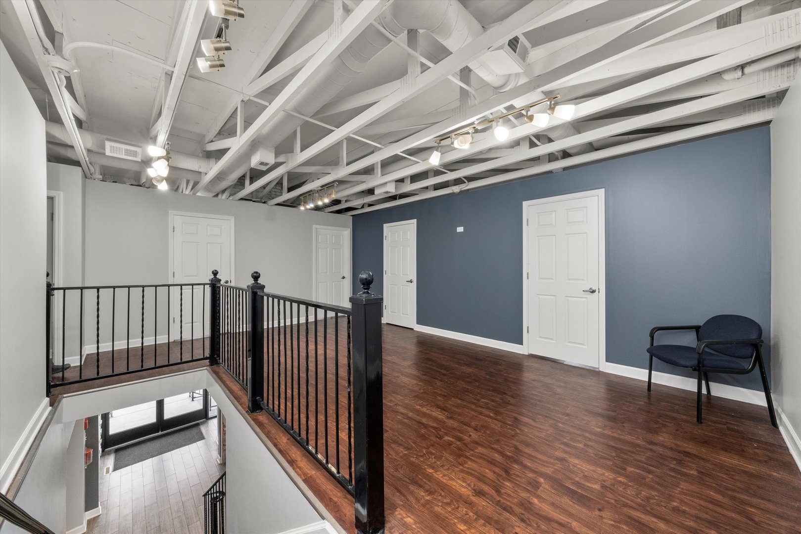 12750 HARLEM Avenue 2-2 Palos Heights IL 60463