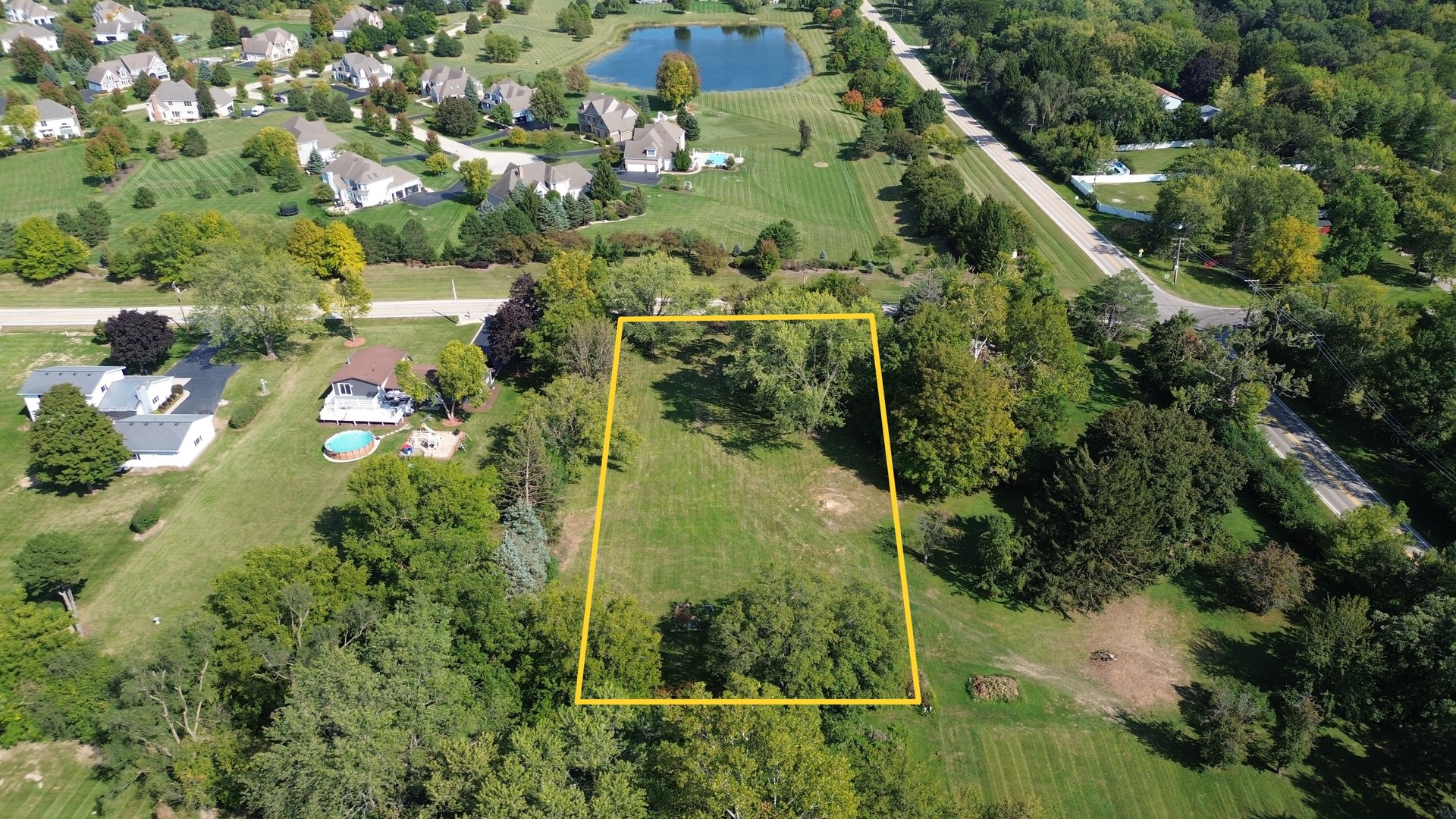 Lot 7 Hickory Nut Grove Road  Cary IL 60013