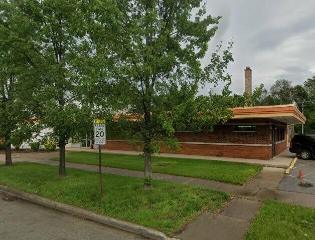 9915 torrence Avenue  Chicago IL 60617