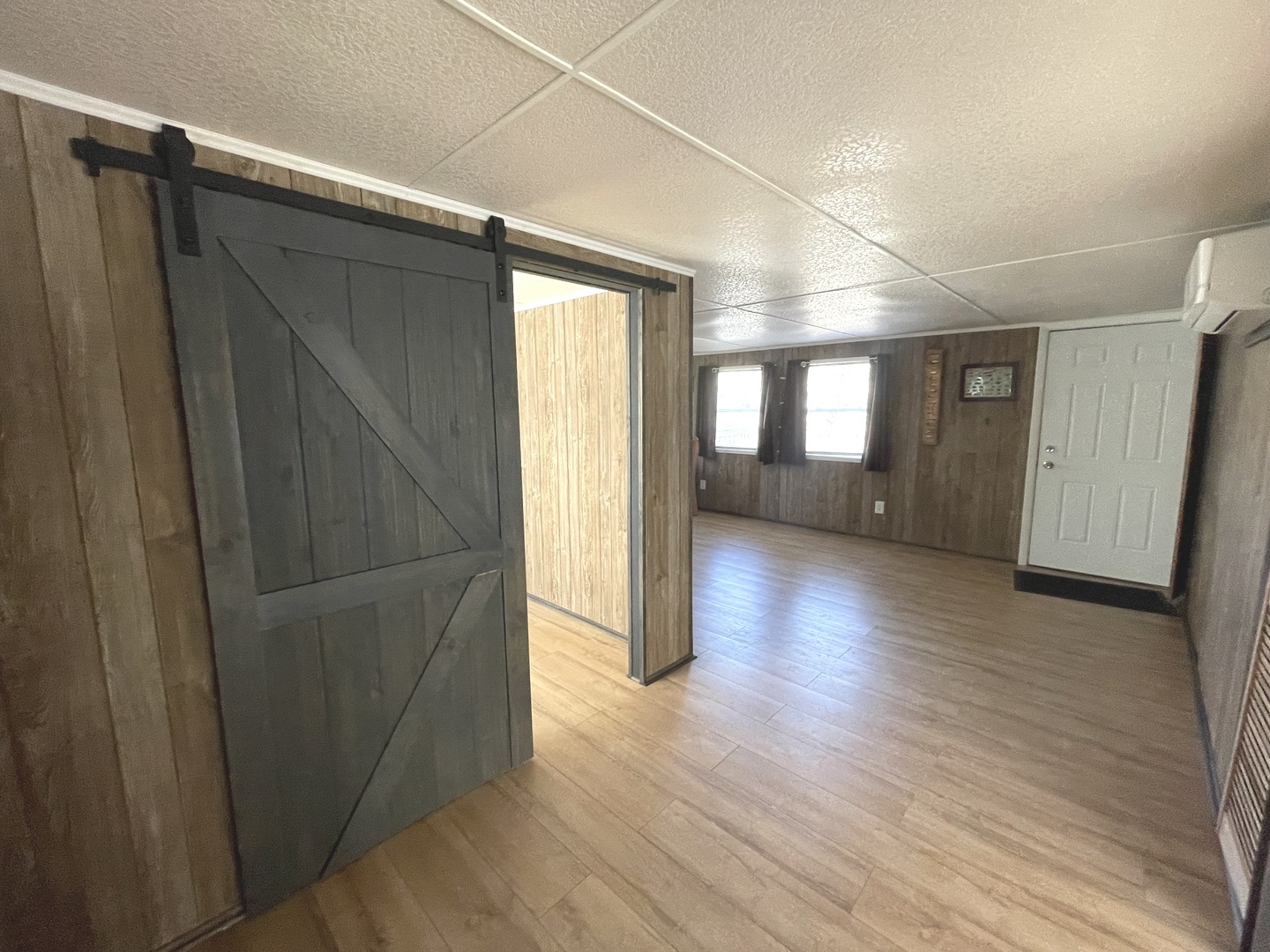 3-71 Woodhaven Lakes   Sublette IL 61367