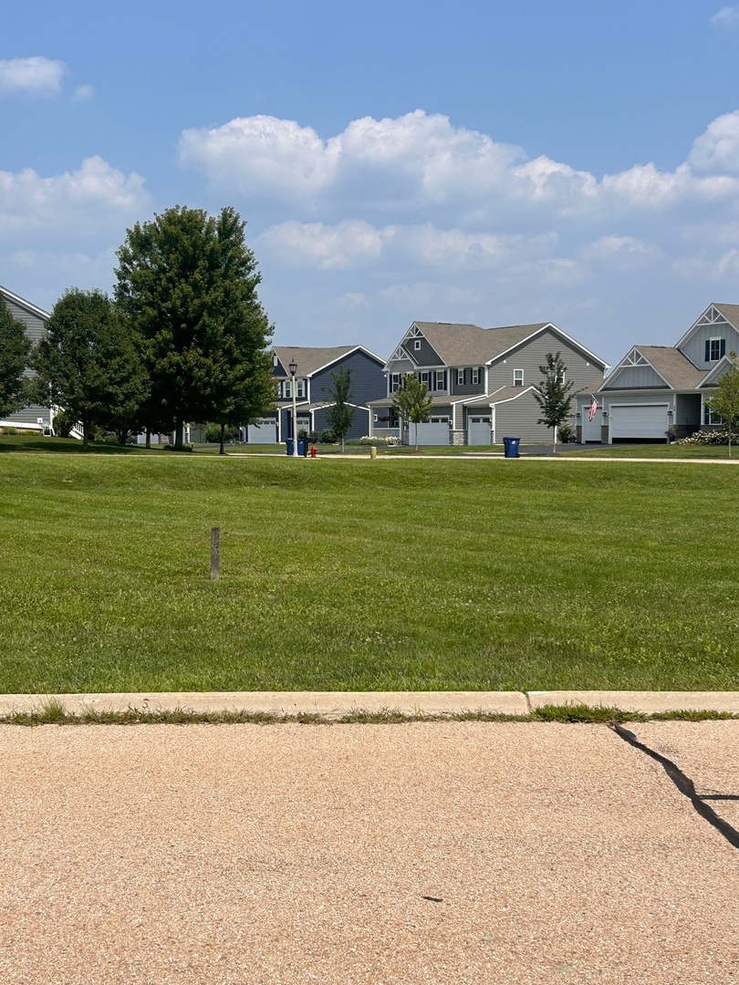 1310 Airs Avenue  Sugar Grove IL 60554
