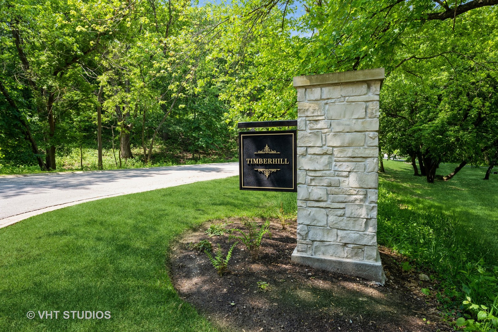 3888 Carlisle Drive  Crystal Lake IL 60012