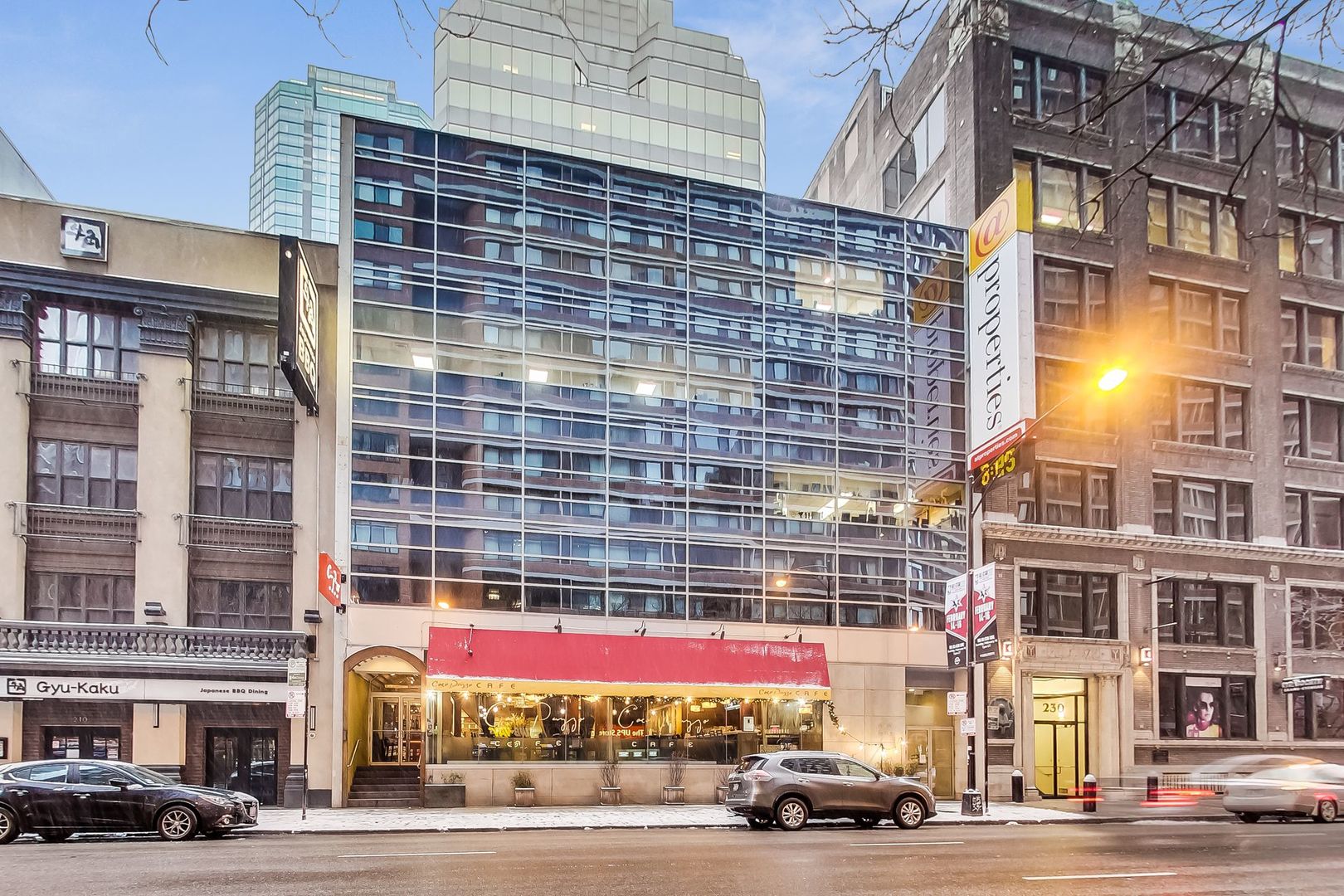 212 Ohio Street  Chicago IL 60611