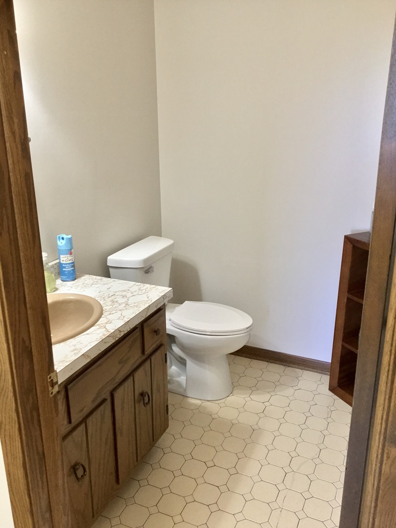 1835 Dixie Highway 200 Flossmoor IL 60422