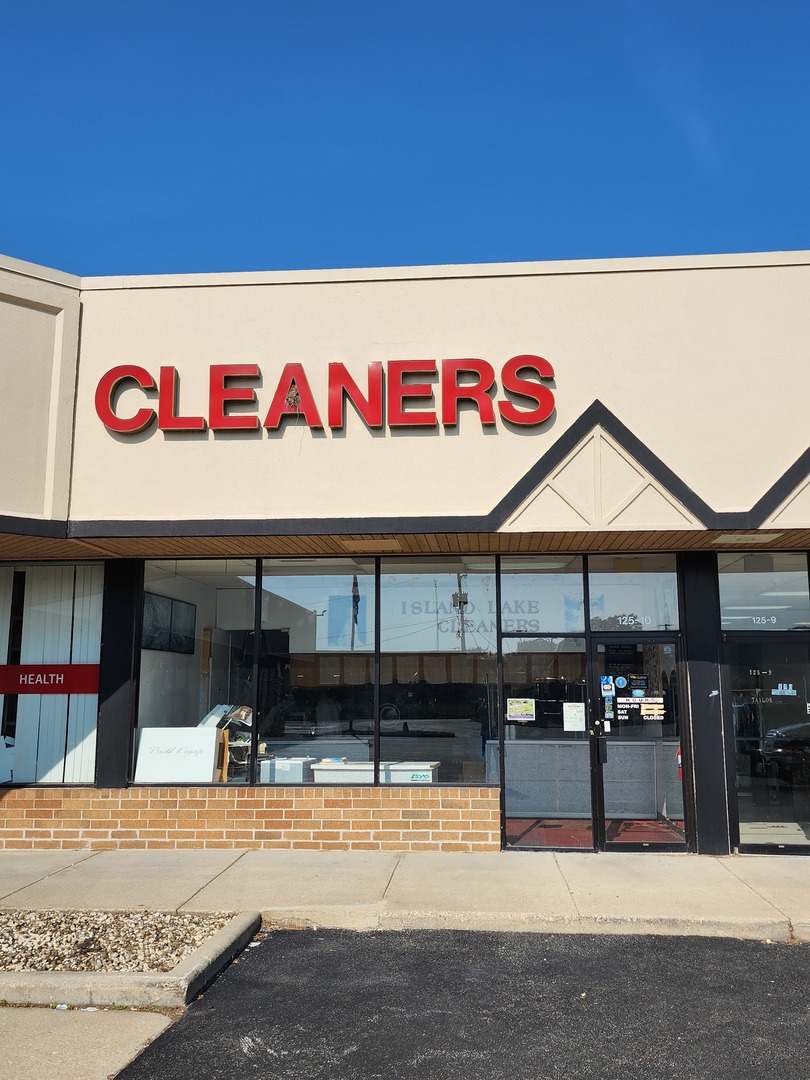 125 State Road 10 Island Lake IL 60042