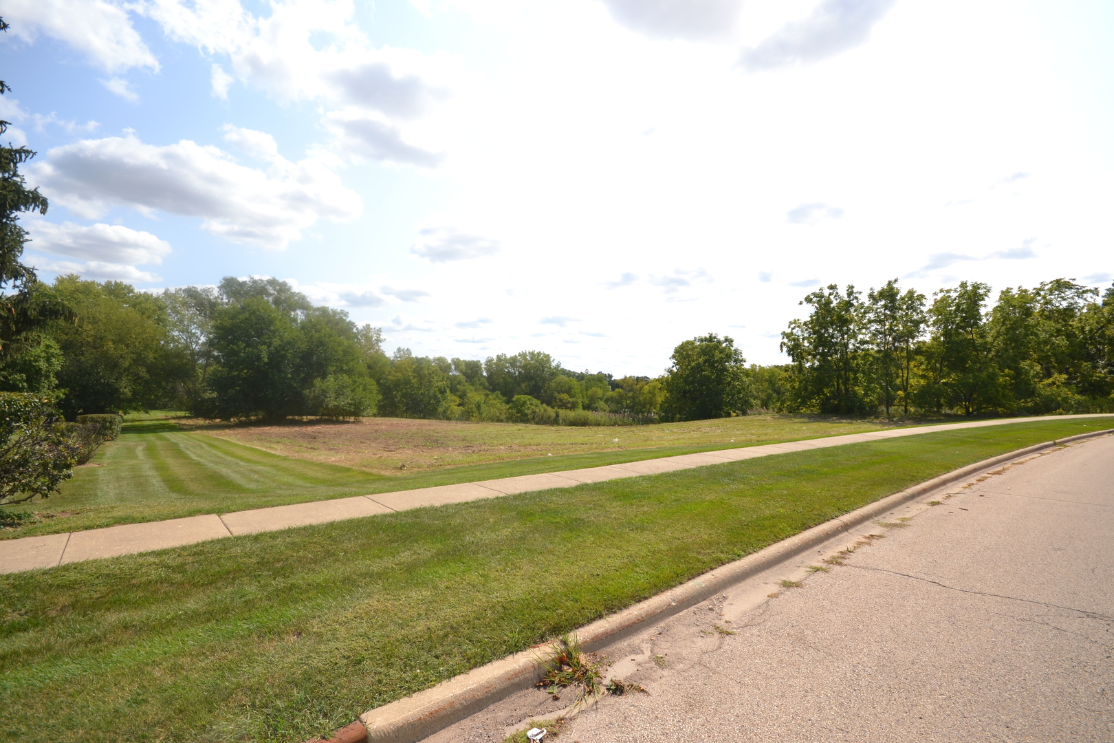 Lot 1 Highland Springs Drive  Elgin IL 60123