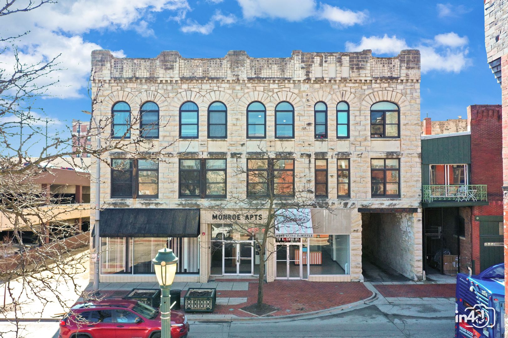 20 Cass Street  Joliet IL 60432