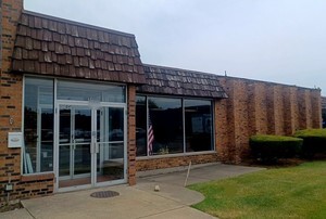 7833 Ogden Avenue 7835 Lyons IL 60534