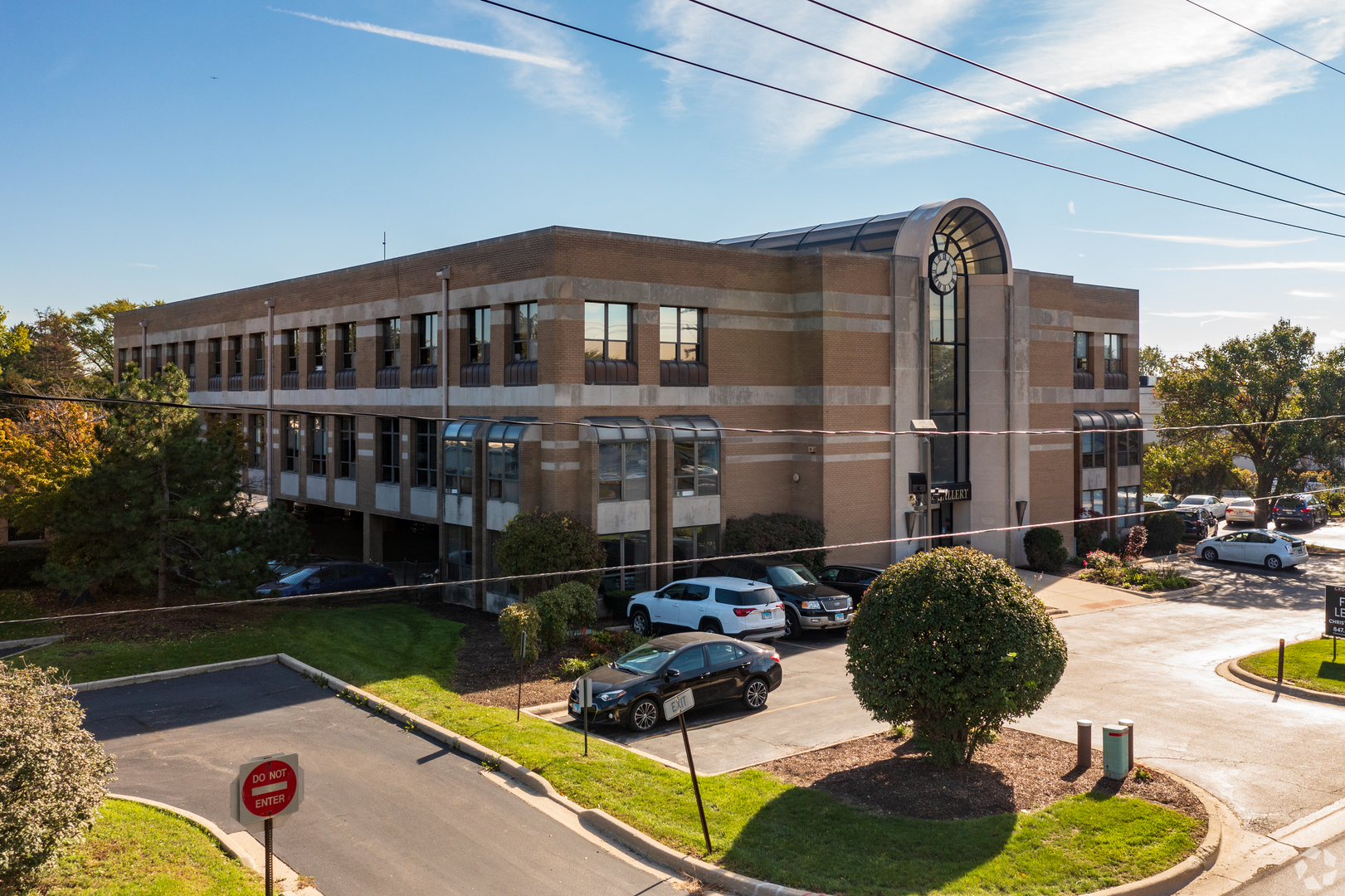 1S443 Summit Avenue  Oakbrook Terrace IL 60181