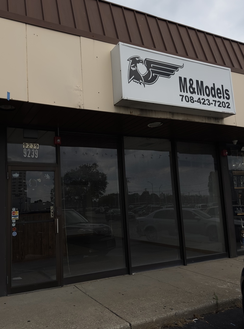 9239 Cicero Avenue  Oak Lawn IL 60453