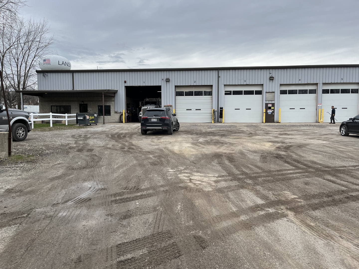 17735 Chappel Avenue  Lansing IL 60438