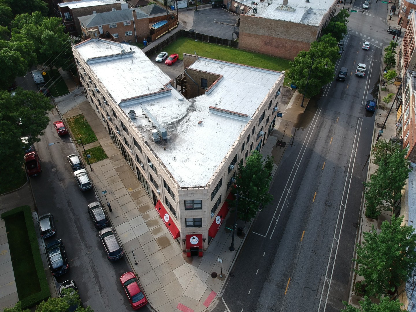 4431 Milwaukee Avenue  Chicago IL 60630