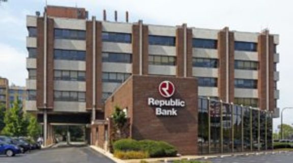 4433 Touhy Avenue  Lincolnwood IL 60712