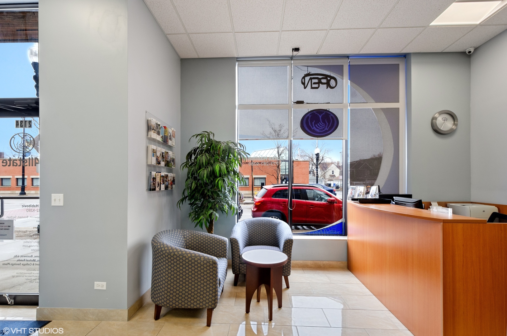 2134 Lawrence Avenue  Chicago IL 60625