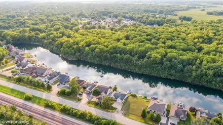 560 Washington Street  Braidwood IL 60408