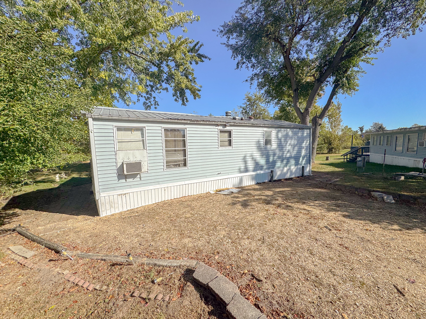 28/141 Woodhaven   Sublette IL 61367