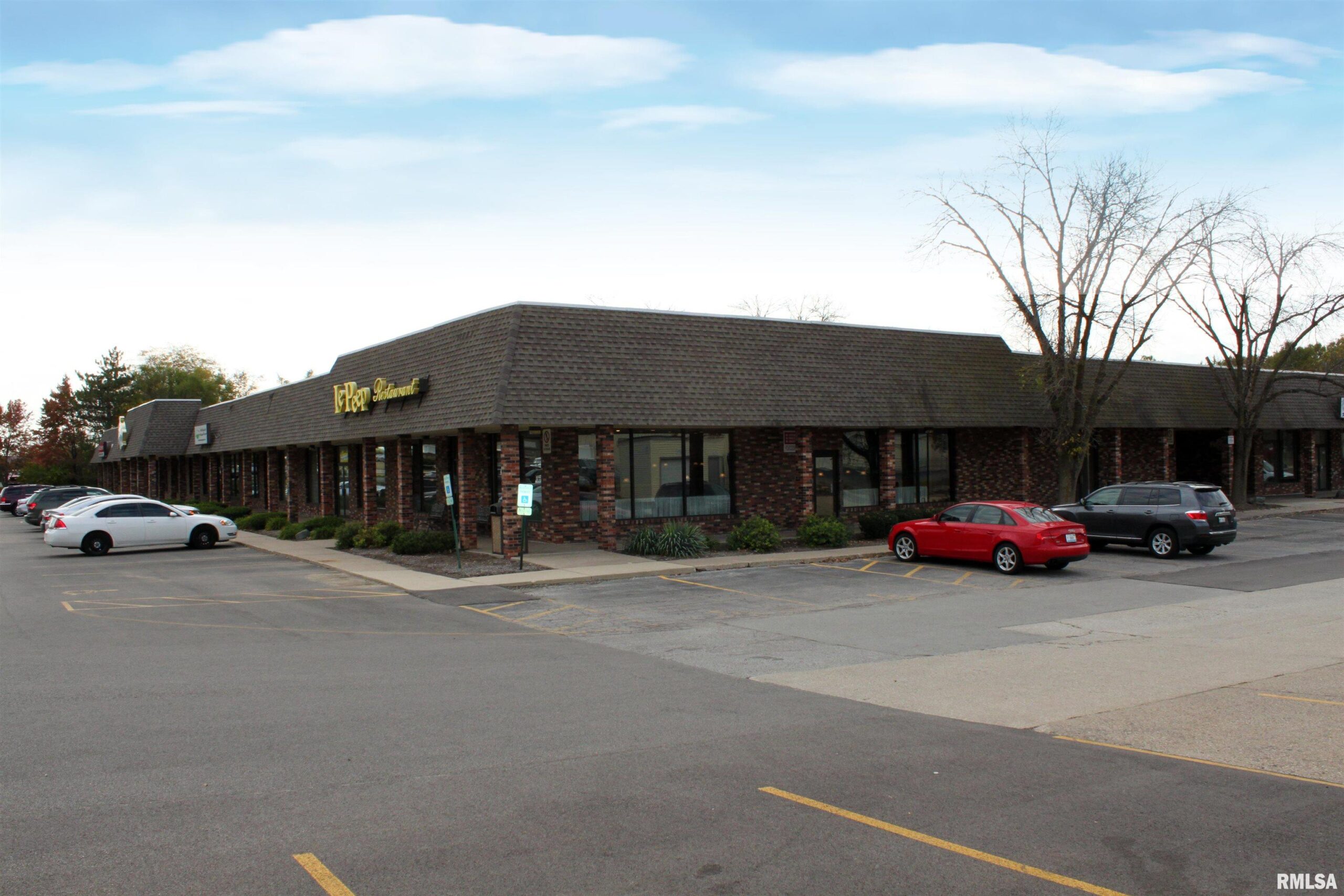 7501 UNIVERSITY Street 100 Peoria IL 61614