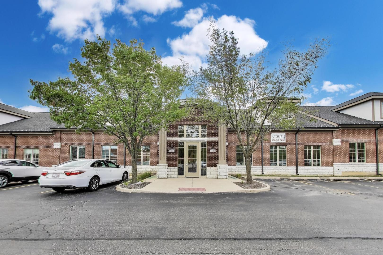 135 Rand Road  Arlington Heights IL 60004