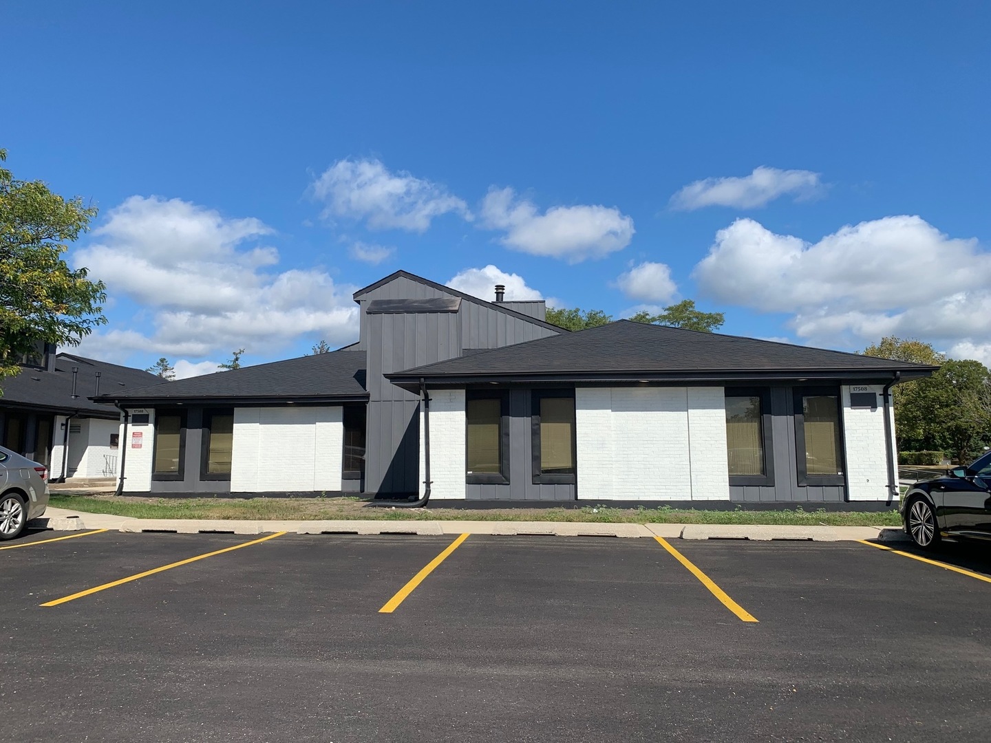 17500 Carriageway Drive C Hazel Crest IL 60429