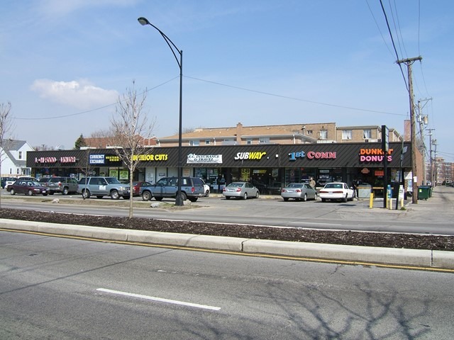 1964 PETERSON Avenue  Chicago IL 60660