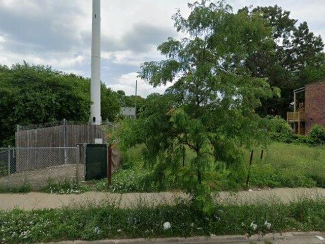 6823 State Street  Chicago IL 60637