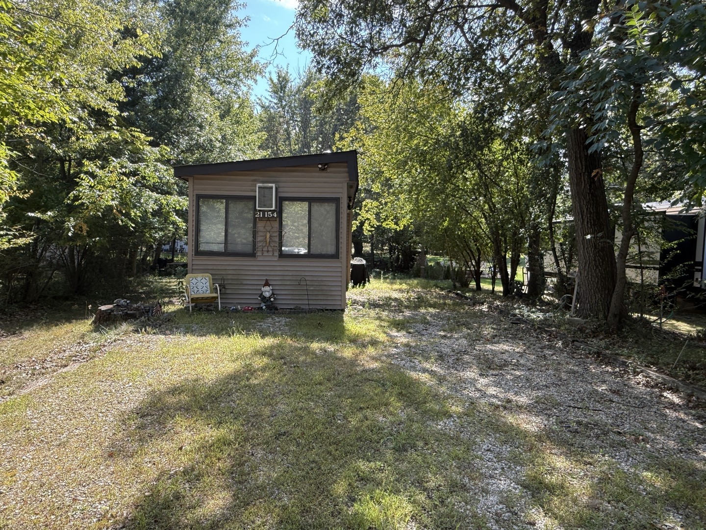 21-154 Woodhaven Lakes   Sublette IL 61367
