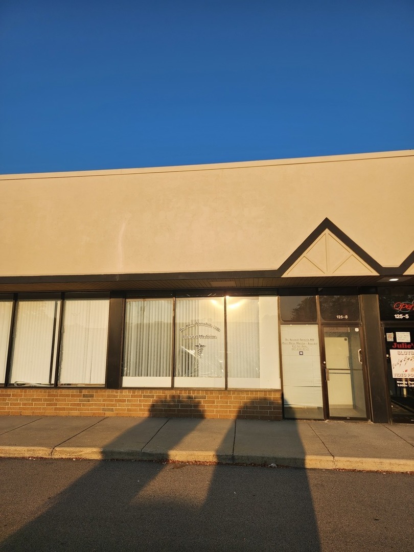 125 State Road 6 Island Lake IL 60042