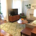 5015 Damen Avenue  Chicago IL 60625